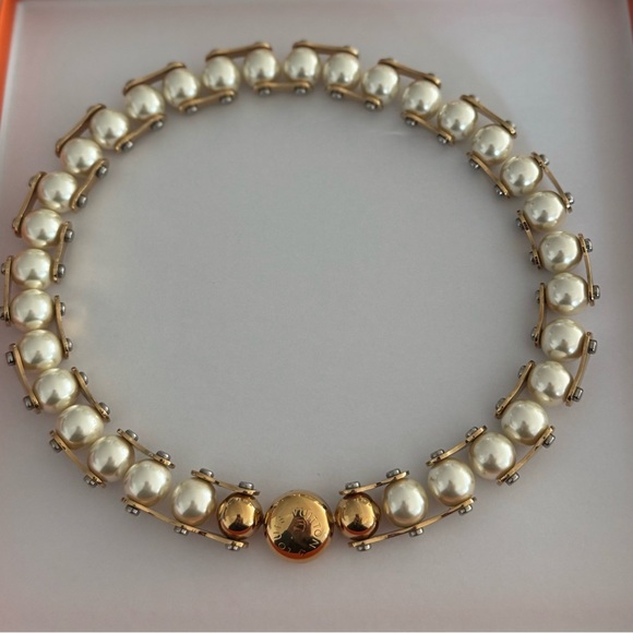 Louis Vuitton Speedy Pearls One Rack Necklace. - Picture 3 of 7